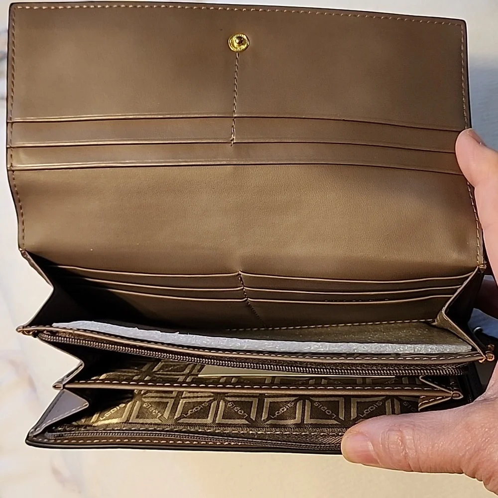 NWOT Lodis Pebble Gray Leather Bifold Ladies Wallet - lovely gold trim - Picture 5 of 8
